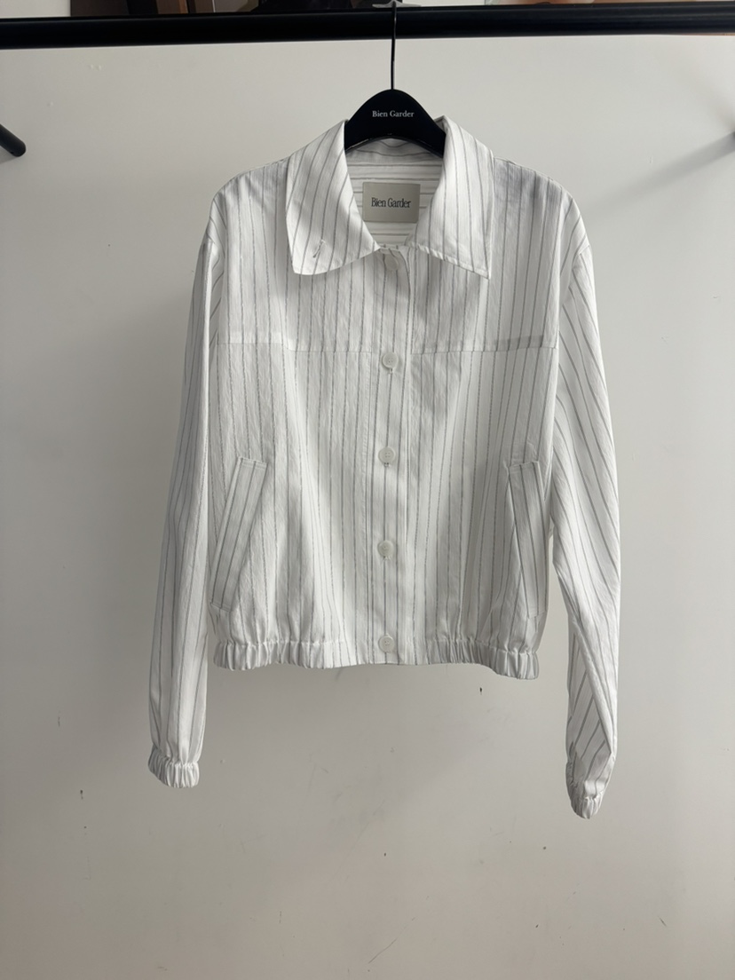 BIEN GARDER韓國東大門直郵女裝新品熱賣推薦襯衫蕾絲衫BIEN GARDER襯衫/蕾絲衫圖色1