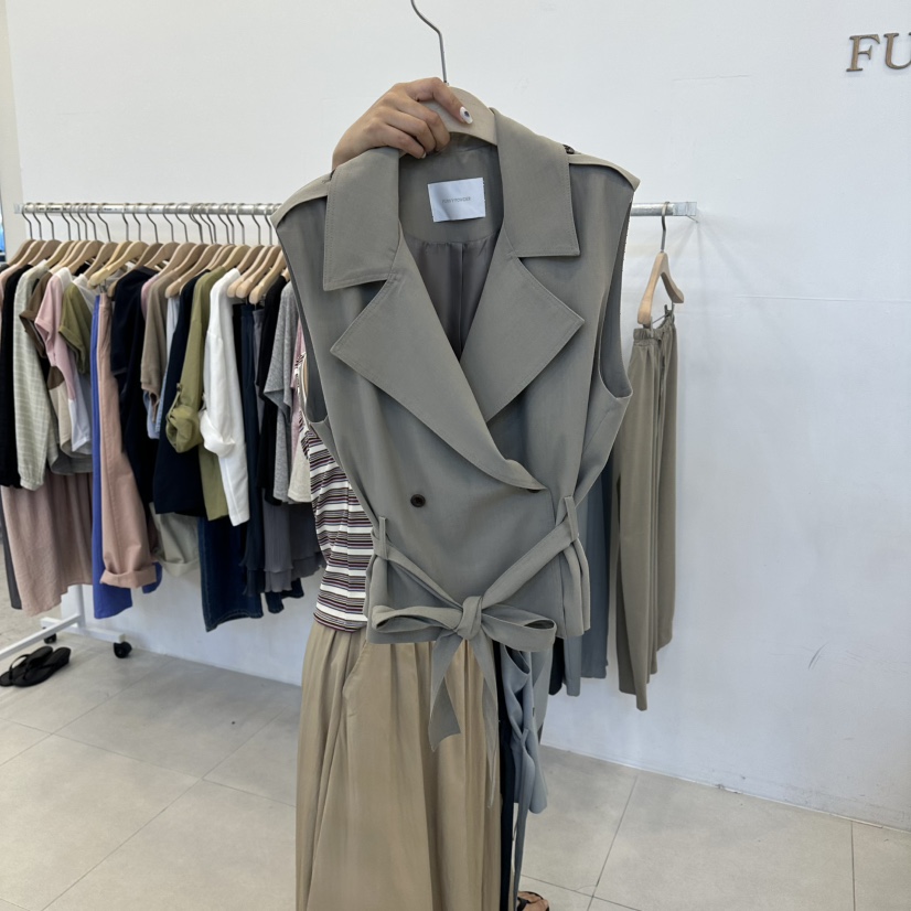 FUNNY POWDER韓國東大門代購女士新款推薦人氣馬甲含腰帶THE FUNNY馬甲圖色2