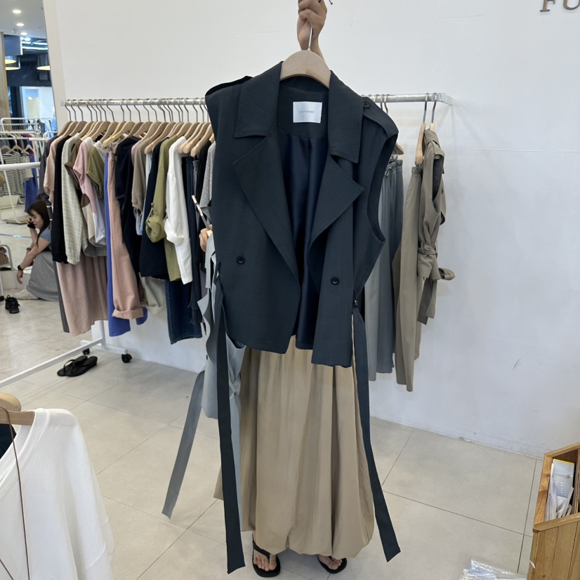 FUNNY POWDER韓國東大門代購女士新款推薦人氣馬甲含腰帶THE FUNNY馬甲圖色3