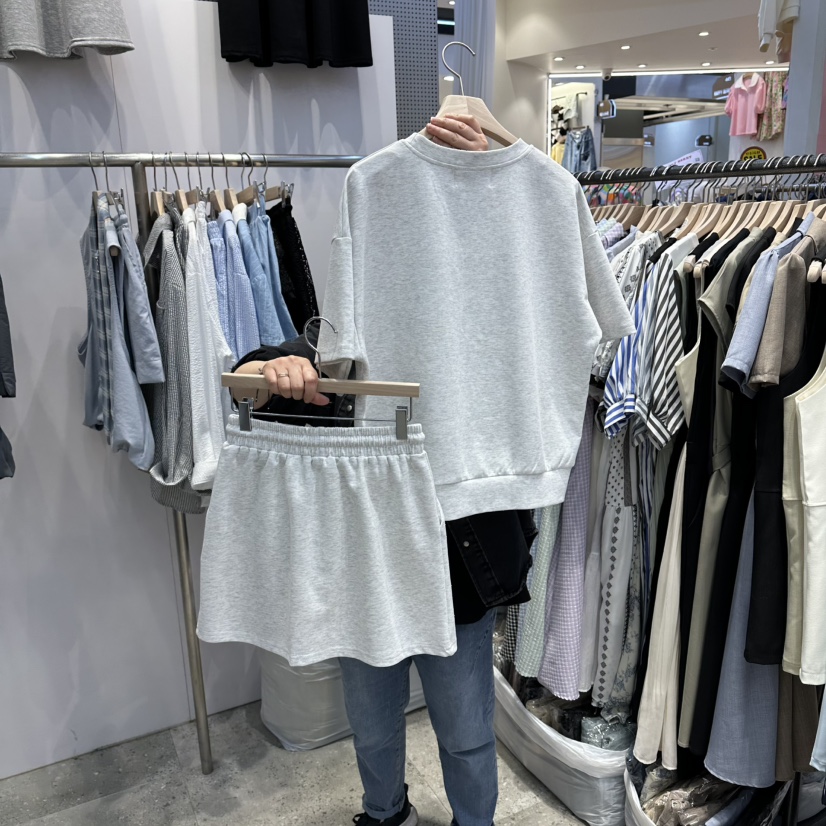 BLOOM韓國直郵實拍女裝新品熱賣職業推薦休閑人氣套裝套裝BLOOM-Q套裝