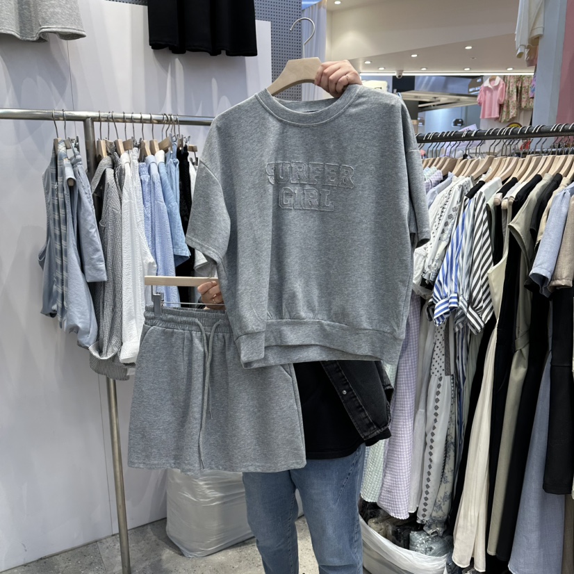 BLOOM韓國直郵實拍女裝新品熱賣職業推薦休閑人氣套裝套裝BLOOM-Q套裝圖色2