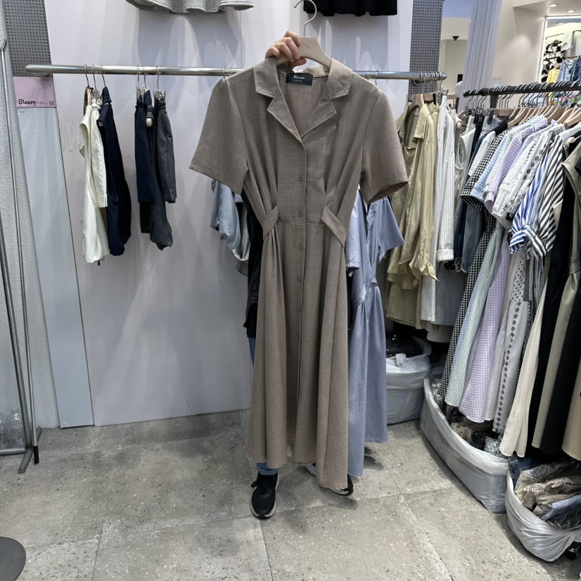 BLOOM韓國直郵實拍女裝新品熱賣時尚26春夏連衣裙腰帶褶裥BLOOM-Q連衣裙圖色1