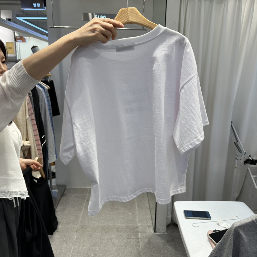 空韓國代購女士新品職業熱賣時尚人氣休閑26春夏推薦T恤開衩空T恤