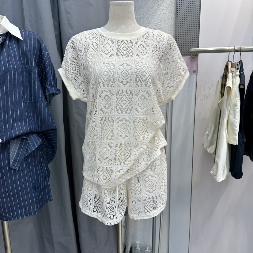 BLOOM韓國直郵實拍女士新品時尚休閑人氣套裝三件套套裝蕾絲BLOOM-Q套裝圖色1