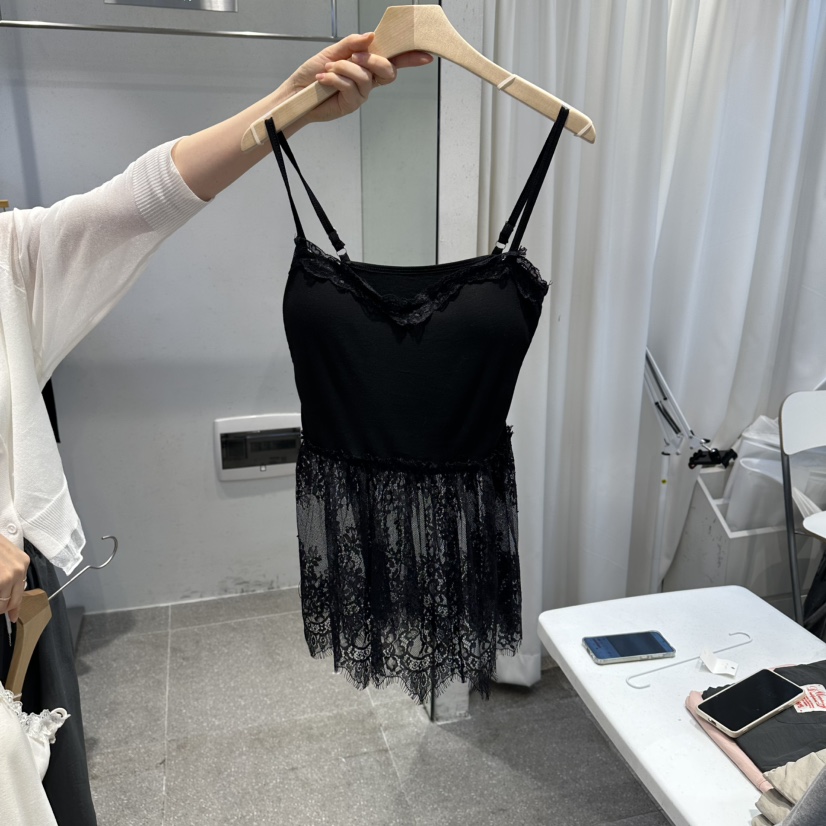空韓國東大門代購女裝新品時尚熱賣推薦休閑吊帶背心蕾絲空吊帶/背心圖色2
