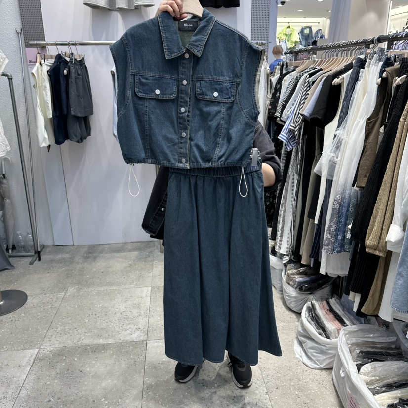 BLOOM韓國直郵實拍女士新款時尚職業休閑熱賣人氣套裝套裝BLOOM-Q套裝圖色2