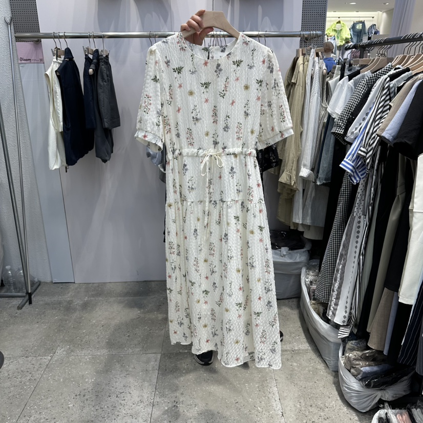 BLOOM韓國東大門代購女士新款時尚推薦人氣26春夏熱賣連衣裙BLOOM-Q連衣裙圖色1