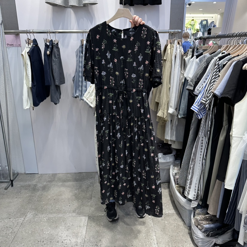 BLOOM韓國東大門代購女士新款時尚推薦人氣26春夏熱賣連衣裙BLOOM-Q連衣裙圖色2