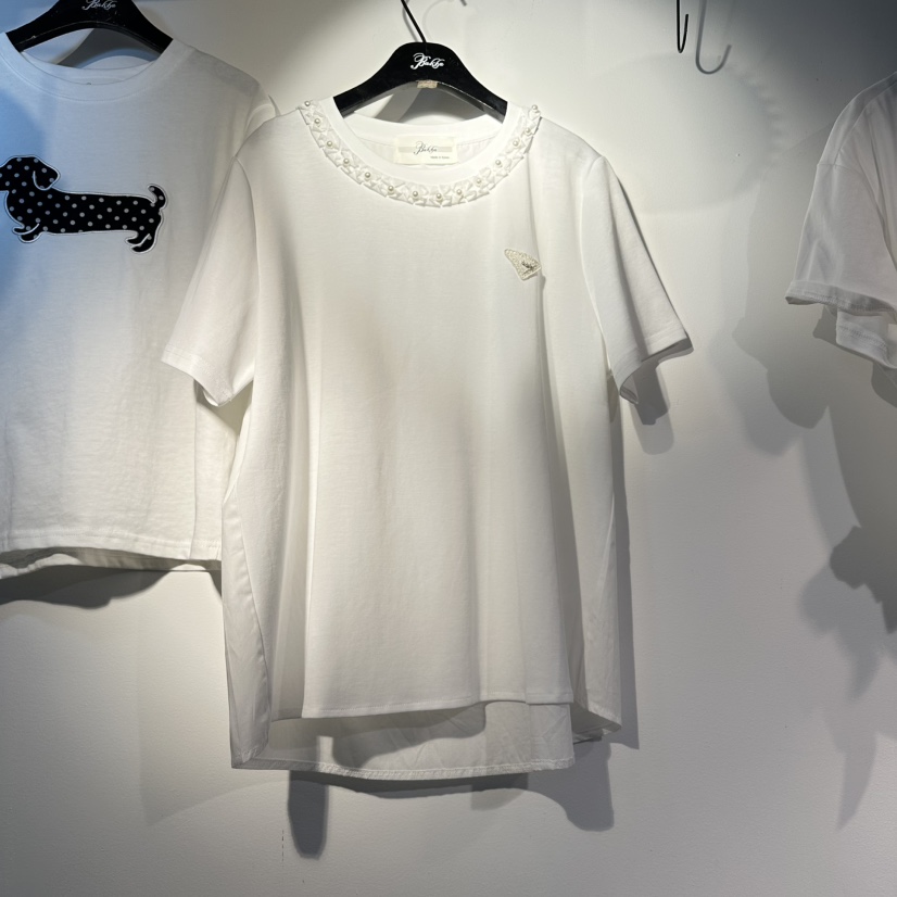 空韓國東大門代購女裝新款熱賣職業休閑26春夏人氣推薦T恤BAKHAT恤圖色1