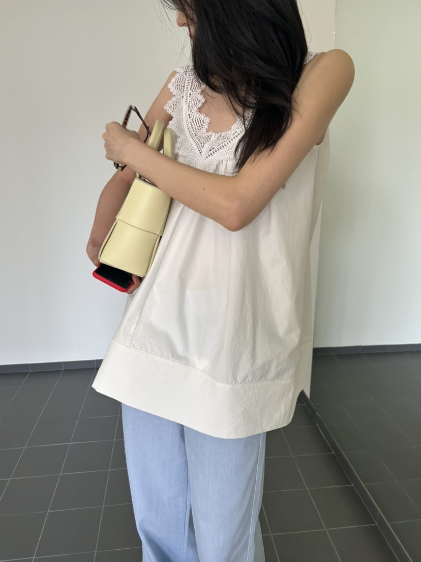 ME MO韓國直郵女裝新款時尚26春夏襯衫蕾絲衫不含腰帶蕾絲ME MO襯衫/蕾絲衫