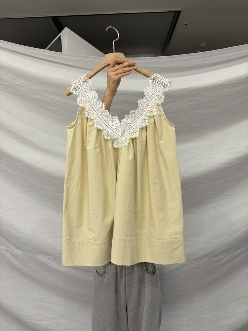 ME MO韓國直郵女裝新款時尚26春夏襯衫蕾絲衫不含腰帶蕾絲ME MO襯衫/蕾絲衫