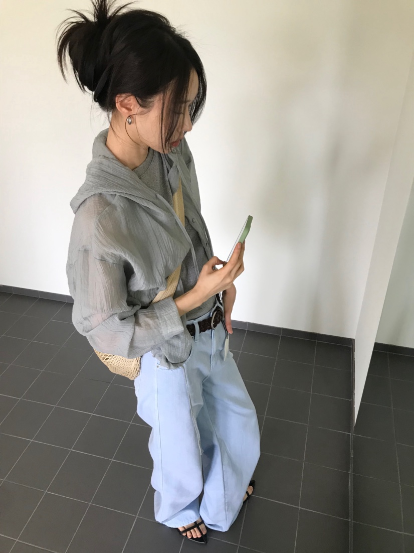 ME MO韓國直郵實拍女士新款休閑襯衫蕾絲衫不含內搭連帽衫透明ME MO襯衫/蕾絲衫