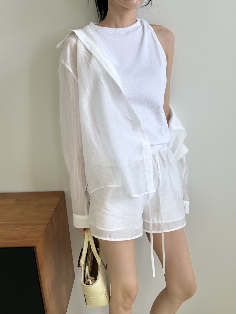 ME MO韓國東大門代購女士新品熱賣推薦襯衫蕾絲衫不含內搭ME MO襯衫/蕾絲衫