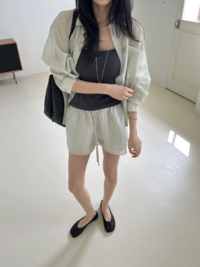 ME MO韓國東大門代購女士新品熱賣推薦襯衫蕾絲衫不含內搭ME MO襯衫/蕾絲衫