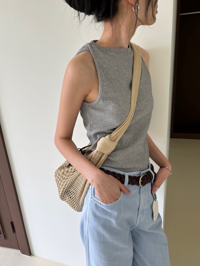 ME MO韓國代購女裝新品職業熱賣推薦時尚26春夏吊帶背心ME MO吊帶/背心