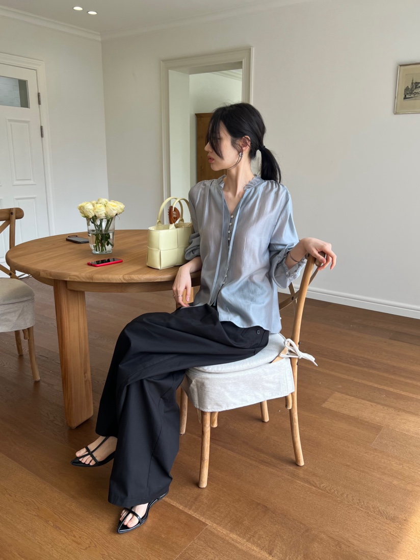 ME MO韓國東大門直郵女士新品職業推薦人氣26春夏襯衫蕾絲衫ME MO襯衫/蕾絲衫