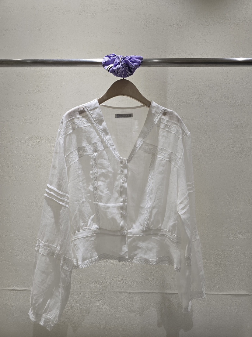 LIKEVAM韓國東大門直郵女裝新品熱賣推薦26春夏襯衫蕾絲衫LIKEVAM襯衫/蕾絲衫