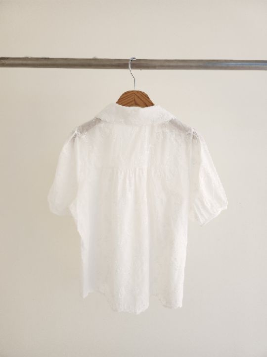 FEMME韓國東大門代購女士新款人氣休閑襯衫蕾絲衫蕾絲褶裥FEMME襯衫/蕾絲衫