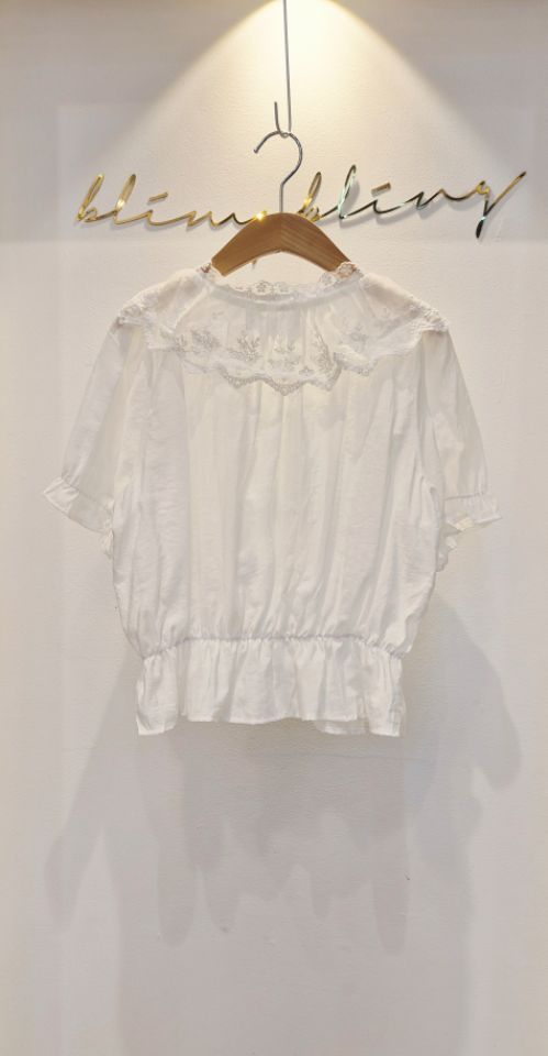 BLING BLING-S/RICO韓國東大門直郵女裝新款26春夏襯衫蕾絲衫V領蕾絲BLING BLING-S/RICO襯衫/蕾絲衫