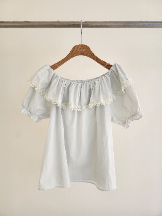 FEMME韓國東大門直郵女裝新款熱賣26春夏襯衫蕾絲衫荷葉邊露肩FEMME襯衫/蕾絲衫圖色3