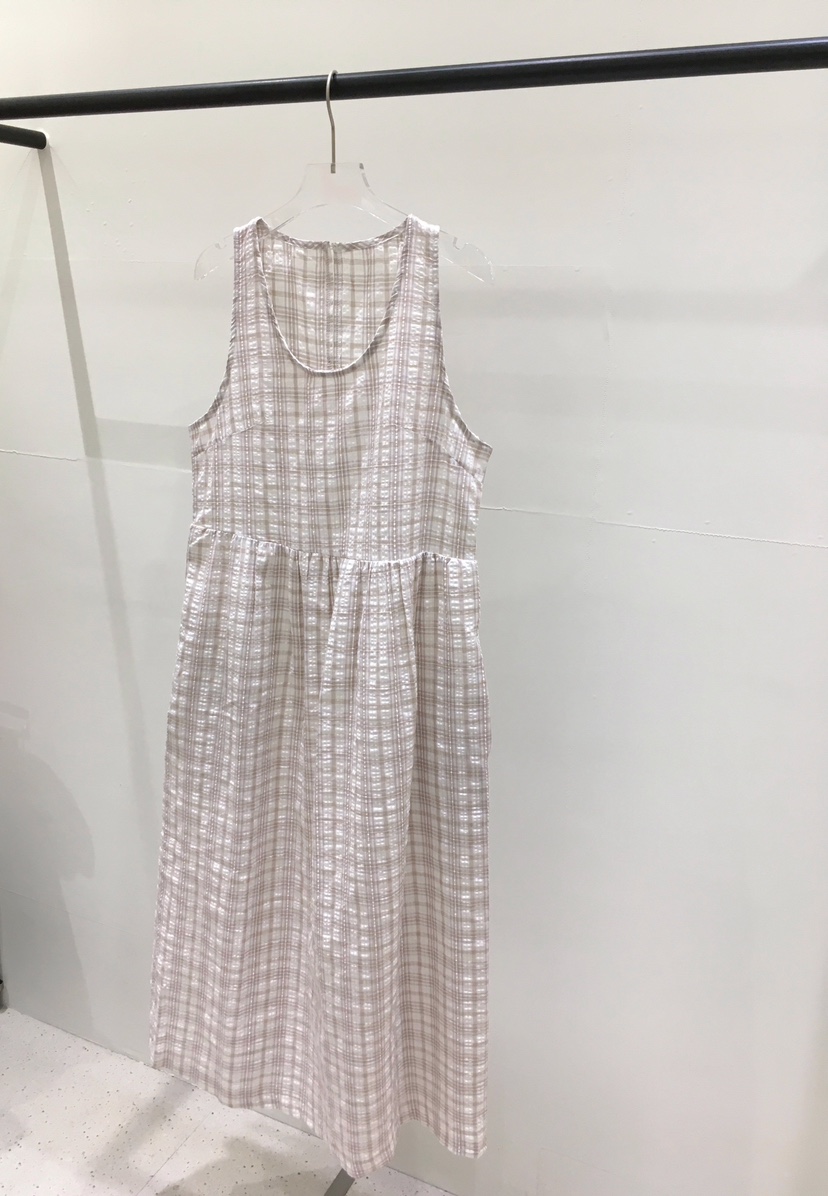 HEUMUTA韓國代購女裝新款推薦職業休閑人氣熱賣時尚連衣裙HEUMUTA連衣裙