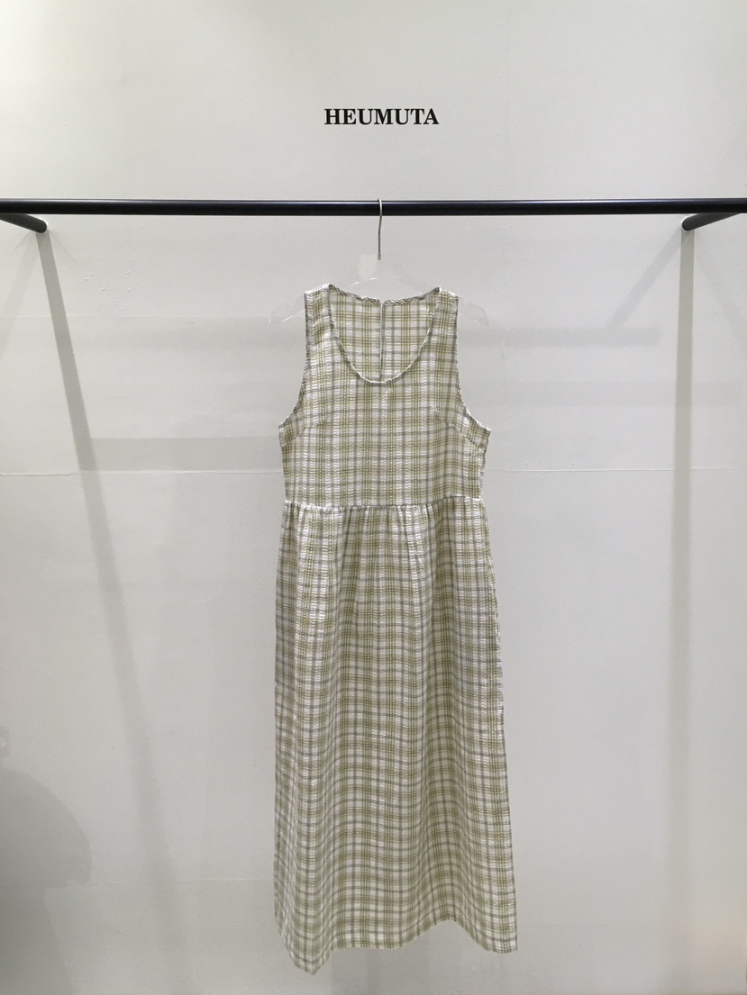 HEUMUTA韓國代購女裝新款推薦職業休閑人氣熱賣時尚連衣裙HEUMUTA連衣裙圖色1