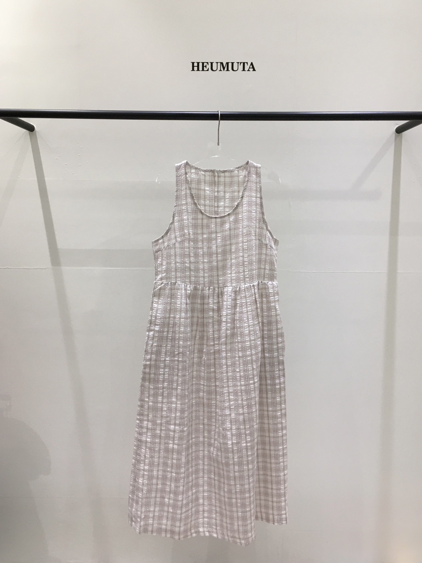 HEUMUTA韓國代購女裝新款推薦職業休閑人氣熱賣時尚連衣裙HEUMUTA連衣裙圖色2