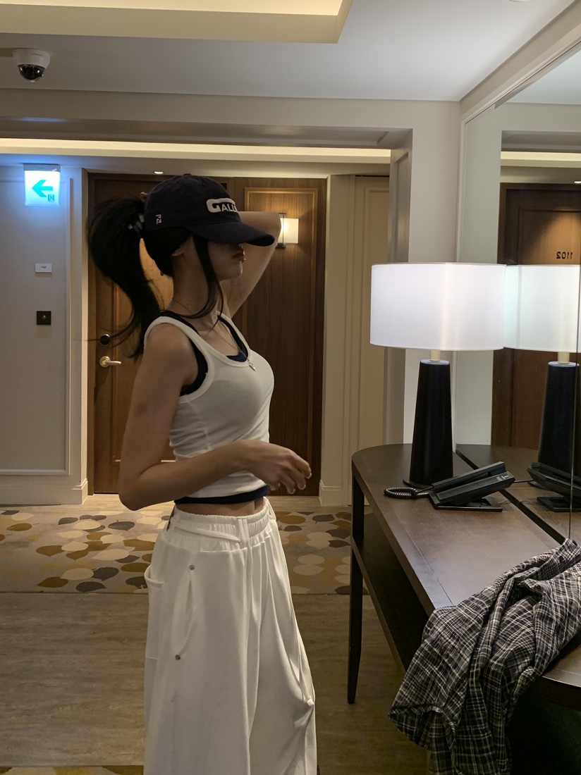 BADCALM東大門直郵女士新款真品推薦26春夏吊帶背心不含內搭BADCALM吊帶/背心