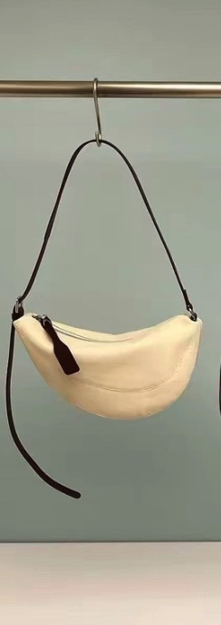 LEONIE韓國直郵女士新款熱賣真品時尚休閑26春夏單肩斜跨包LEONIE單肩/斜跨包圖色1