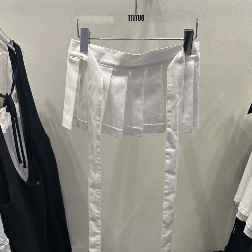 OUTFIT東大門代購女士新品真品時尚休閑人氣推薦26春夏短裙OUTFIT短裙