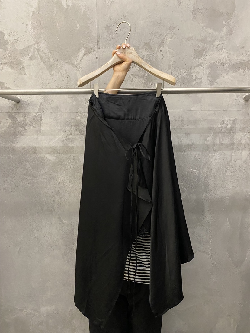 THE VETIVER-A韓國代購女裝新品時尚人氣真品職業26春夏長裙VETIVER長裙圖色2