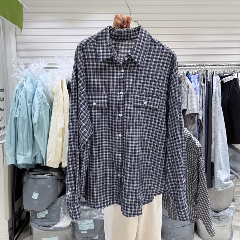 BRICKLANE東大門代購女裝新款休閑熱賣26春夏職業襯衫蕾絲衫BRICKLANE襯衫/蕾絲衫圖色1深藍色