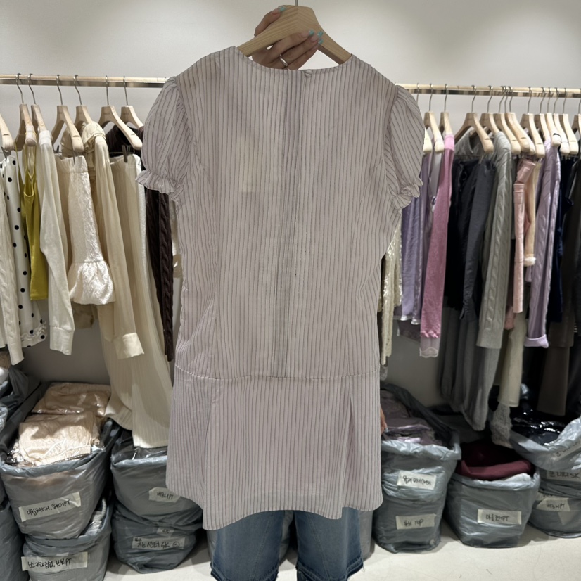 CONNAUGHT/DAILYJUD東大門直郵女士新品真品時尚連衣裙系帶CONNAUGHT/DAILYJUD連衣裙