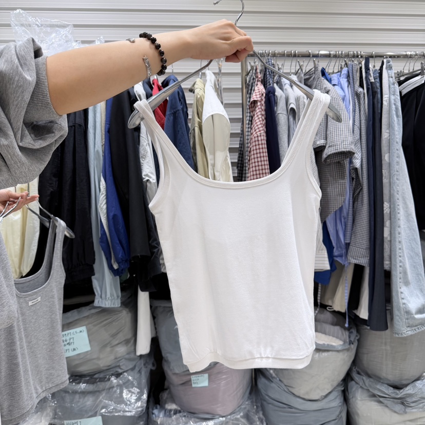 BRICKLANE東大門直郵女裝新款時尚職業人氣熱賣26春夏吊帶背心BRICKLANE吊帶/背心