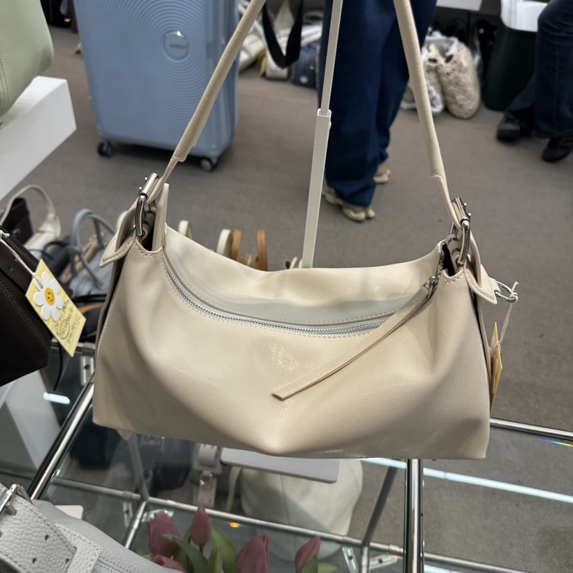 HOSA東大門直郵女士新款人氣26春夏時尚休閑真品單肩斜跨包HOSA單肩/斜跨包圖色3白色光面皮