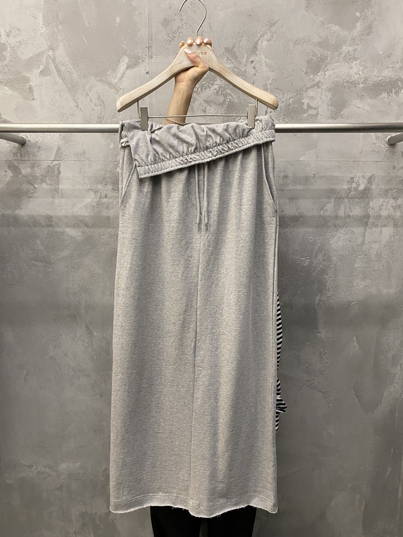 THE VETIVER-A韓國直郵女士新品休閑人氣26春夏職業長裙VETIVER長裙圖色1