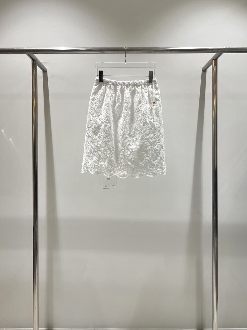 CESTLAVIE東大門代購女裝新品時尚休閑推薦半身裙中短裙蕾絲CESTLAVIE半身裙/中短裙圖色1