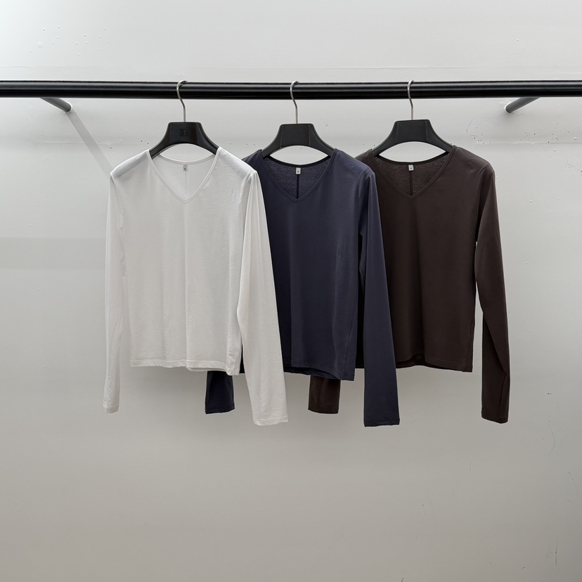 ID韓國直郵女裝新款推薦真品休閑時尚職業26春夏長袖T恤V領ID長袖T恤