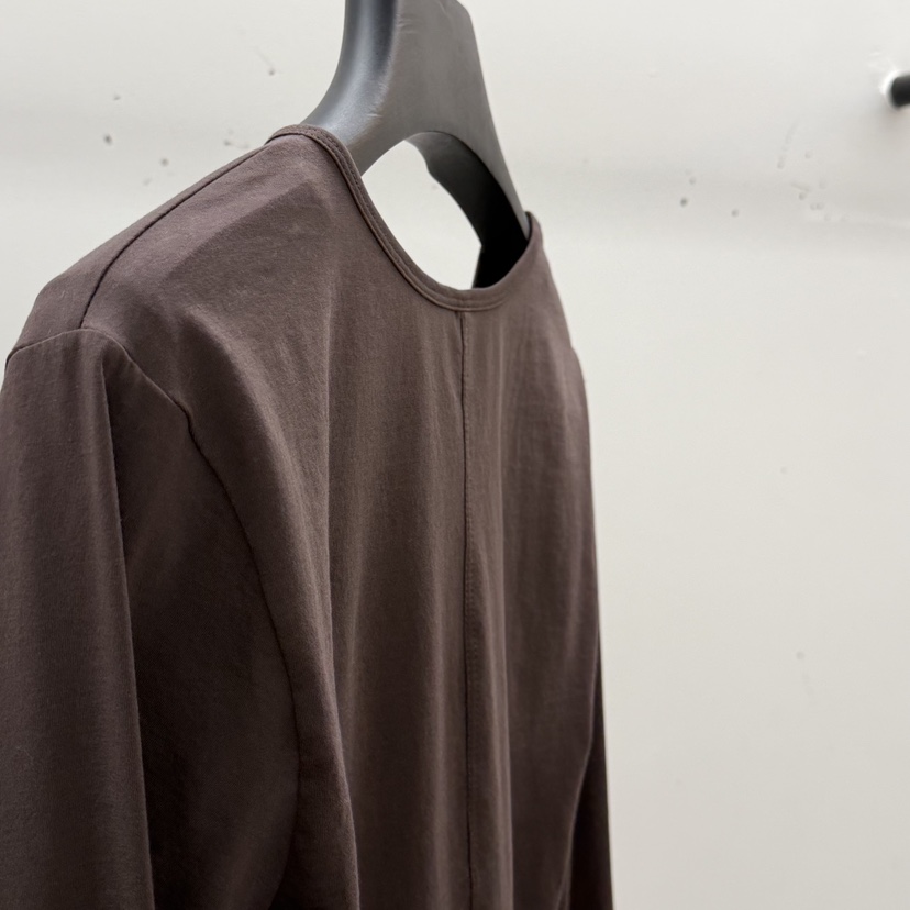 ID韓國直郵女裝新款推薦真品休閑時尚職業26春夏長袖T恤V領ID長袖T恤