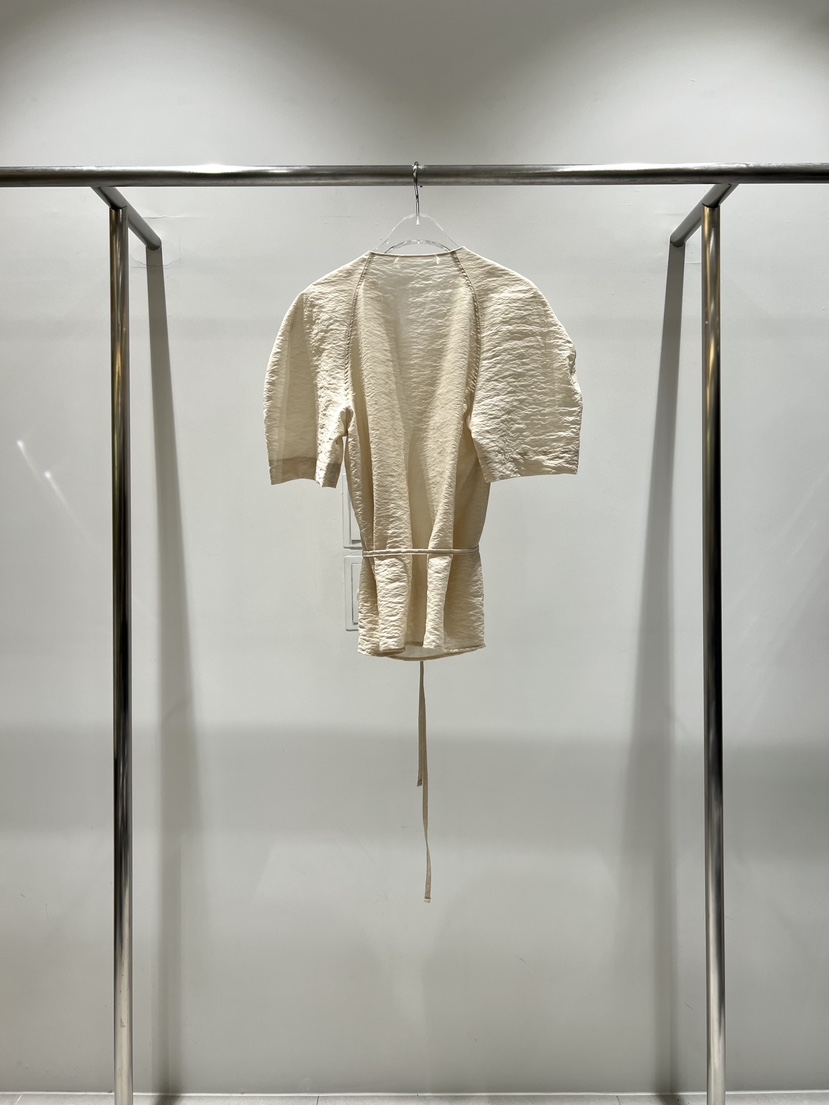 CESTLAVIE東大門實拍女裝新款職業熱賣真品襯衫蕾絲衫含腰繩CESTLAVIE襯衫/蕾絲衫