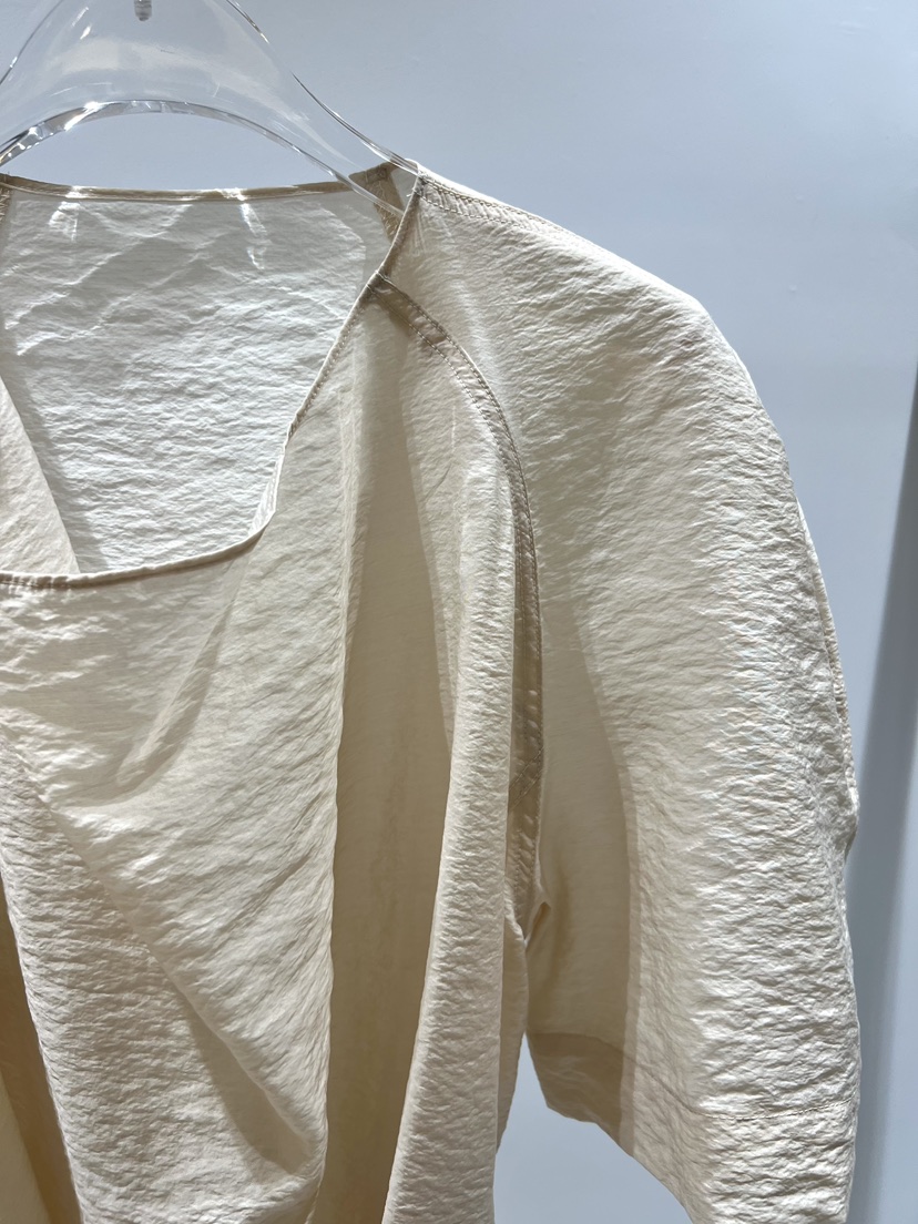 CESTLAVIE東大門實拍女裝新款職業熱賣真品襯衫蕾絲衫含腰繩CESTLAVIE襯衫/蕾絲衫