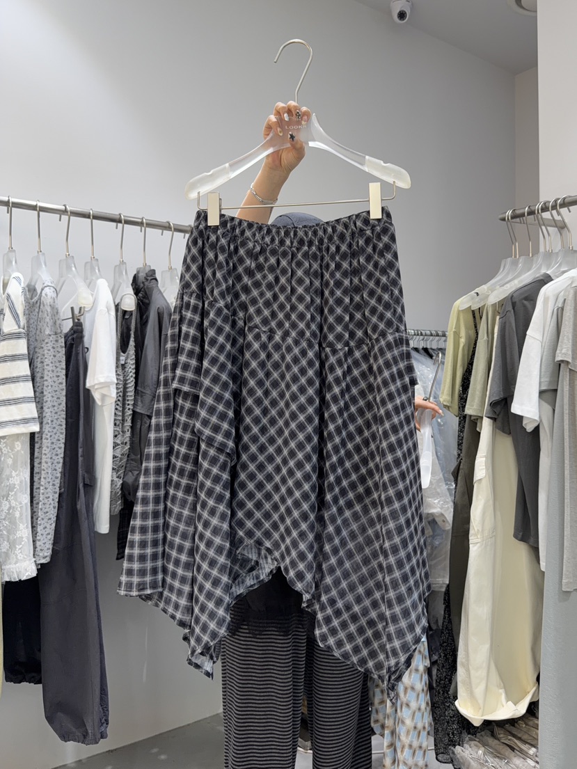 LOOKK/MIMME韓國直郵女裝新品26春夏半身裙中短裙不對稱格子LOOKK/MIMME半身裙/中短裙圖色2