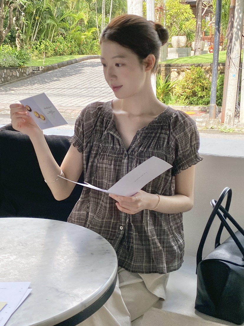 ERUME韓國代購女裝新品時尚人氣職業熱賣推薦26春夏襯衫蕾絲衫ERUME襯衫/蕾絲衫