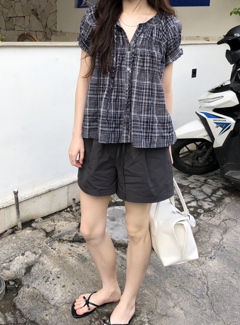 ERUME韓國代購女裝新品時尚人氣職業熱賣推薦26春夏襯衫蕾絲衫ERUME襯衫/蕾絲衫