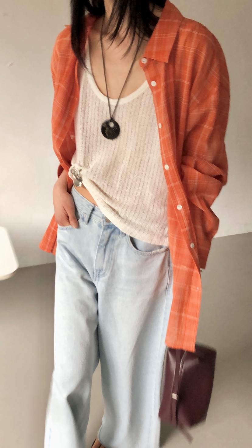 OVER RICH韓國東大門直郵女士新品熱賣襯衫蕾絲衫格紋開衩OVER RICH襯衫/蕾絲衫