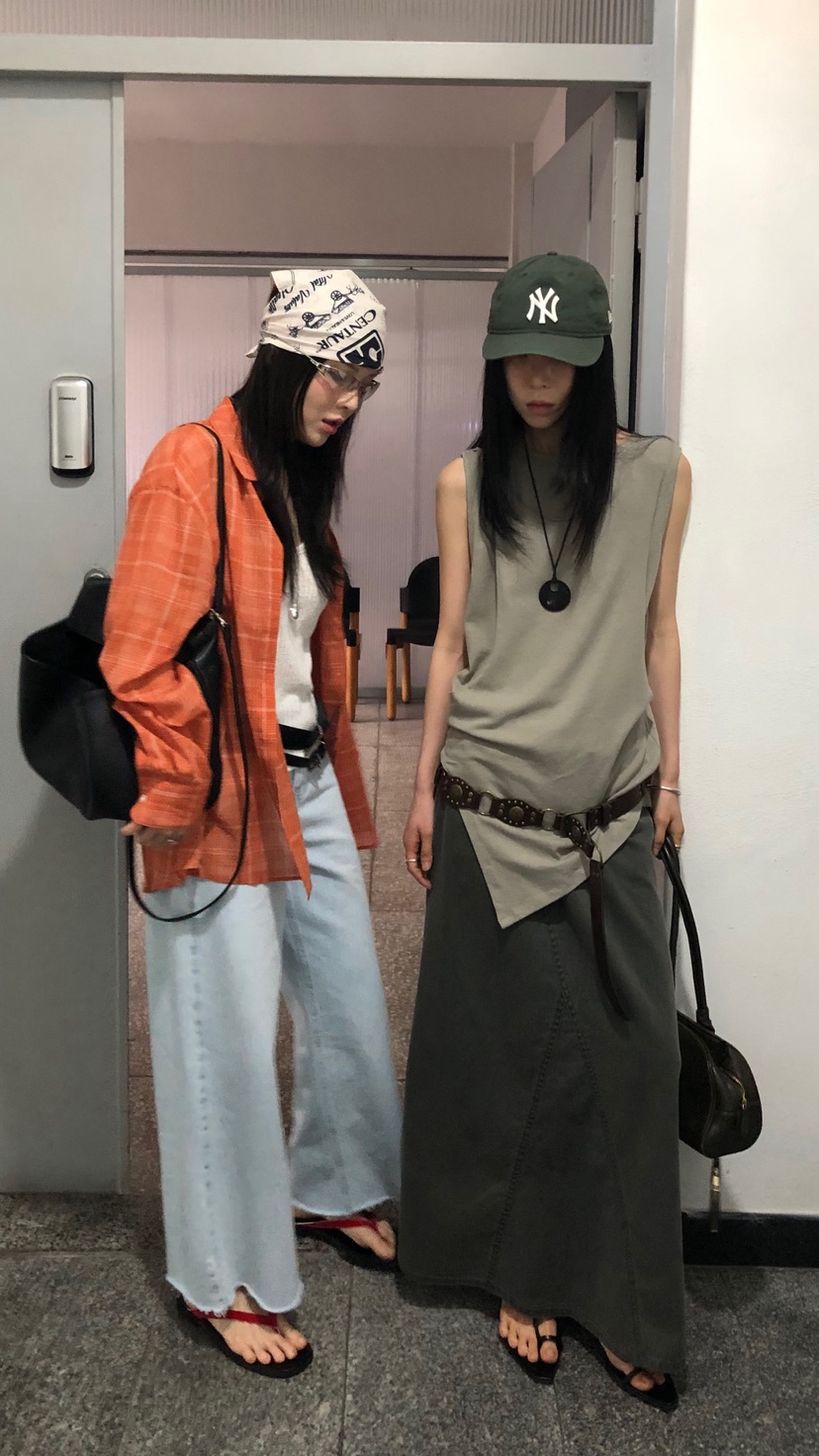 OVER RICH韓國東大門直郵女裝新款時尚26春夏人氣推薦長裙OVER RICH長裙