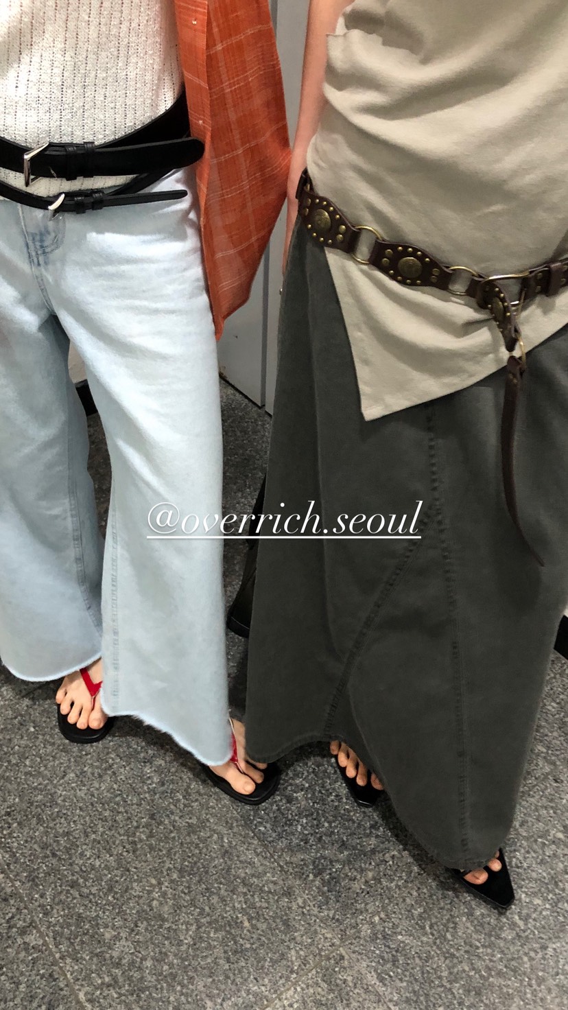 OVER RICH韓國東大門直郵女裝新款時尚26春夏人氣推薦長裙OVER RICH長裙