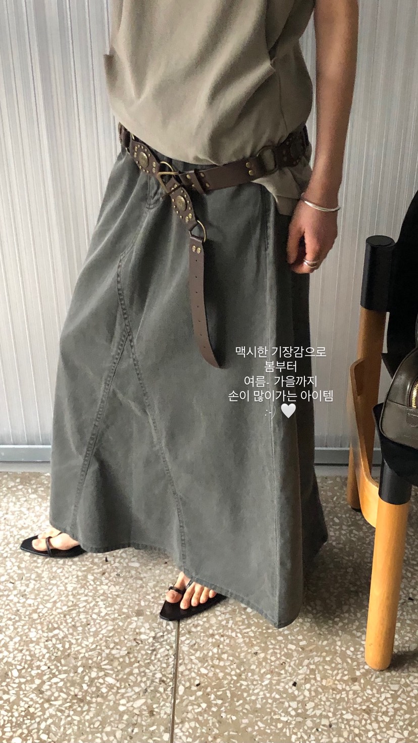 OVER RICH韓國東大門直郵女裝新款時尚26春夏人氣推薦長裙OVER RICH長裙