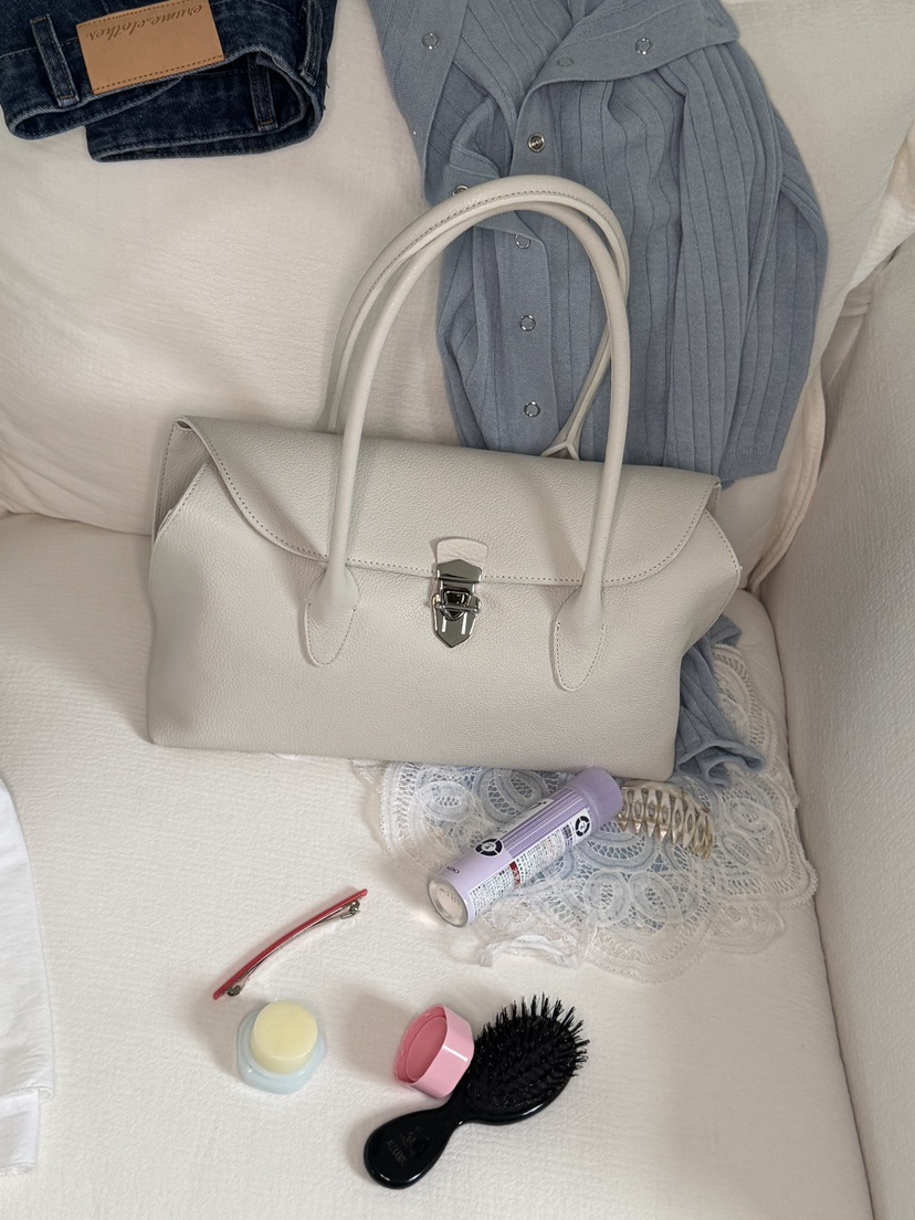 ERUME韓國代購女裝新品職業推薦手拿包腋下包不含小包皮革ERUME手拿包/腋下包