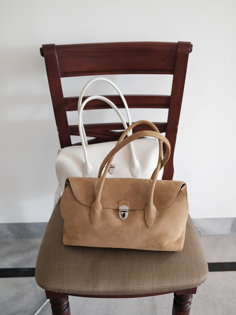 ERUME韓國代購女裝新品職業推薦手拿包腋下包不含小包皮革ERUME手拿包/腋下包